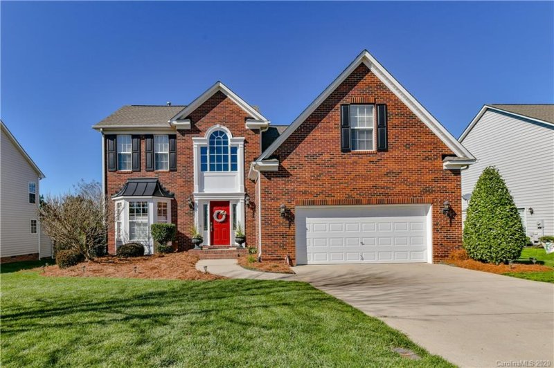 814 Circle Trace Road