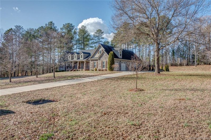 Property image 2 at 264 Conifer Way, Shelby, NC 28150