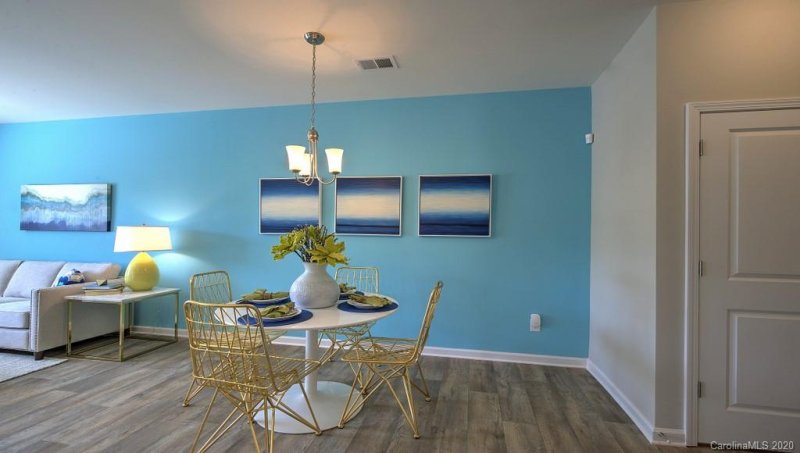 Property image 4 at 6115 Guildford Hill Lane, Charlotte, NC 28215