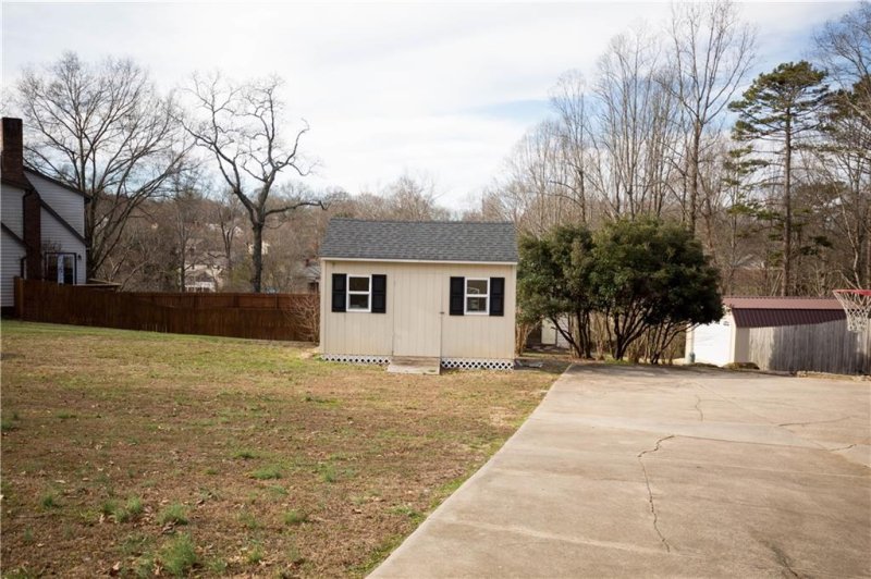 Property image 4 at 3765 11th Street, Hickory, NC 28601