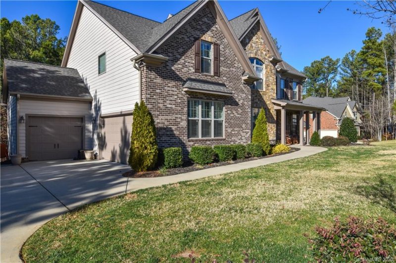 Property image 2 at 297 Cove Creek Loop, Mooresville, NC 28117