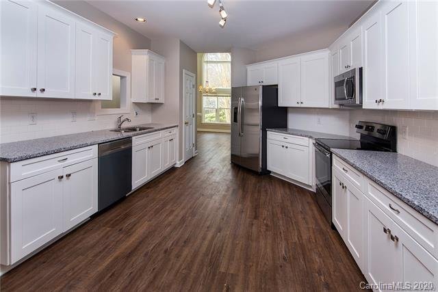 Property image 5 at 6616 Bevington Brook Lane, Charlotte, NC 28277