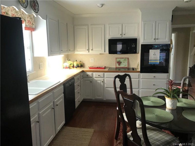 Property image 3 at 2427 Jefferson Avenue, Gastonia, NC 28056