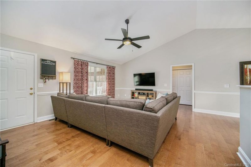 Property image 4 at 617 Beavers Cove Lane, Concord, NC 28027