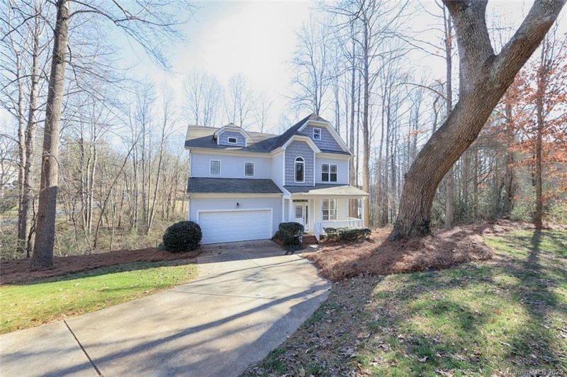 Property image 2 at 122 Regency Road, Mooresville, NC 28117