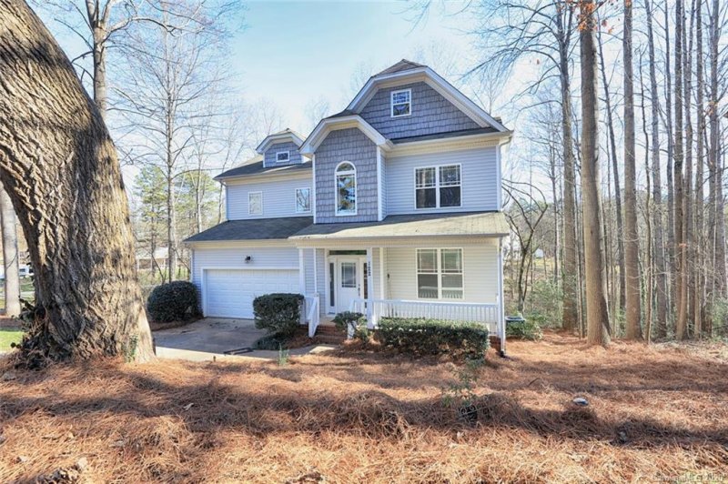 Property image 3 at 122 Regency Road, Mooresville, NC 28117