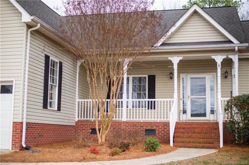 Property image 2 at 827 Hathcock Glen Drive, Oakboro, NC 28129