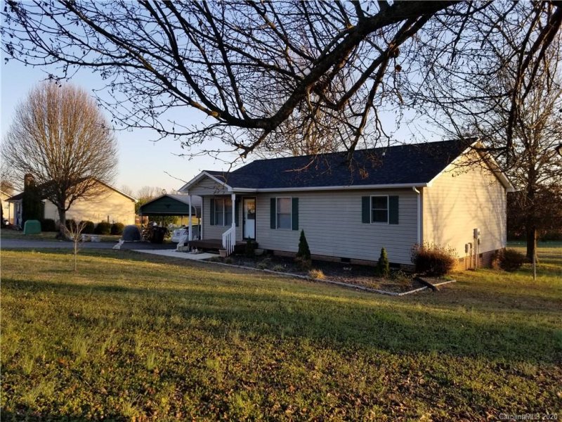 Property image 2 at 3541 Ritchie Road, Lincolnton, NC 28092