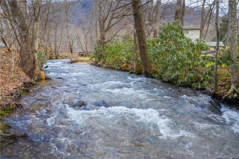 Property image 2 at 50 Garden Court, Maggie Valley, NC 28751