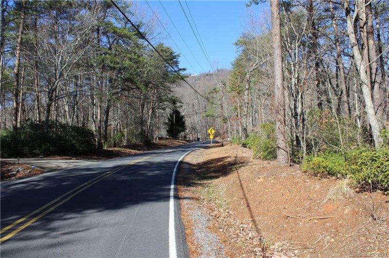 000 White Oak Mountain Road