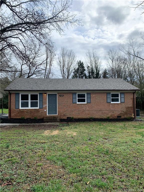 125 Grover Moore Place