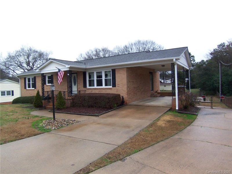 Property image 3 at 907 Main Street, Shelby, NC 28150