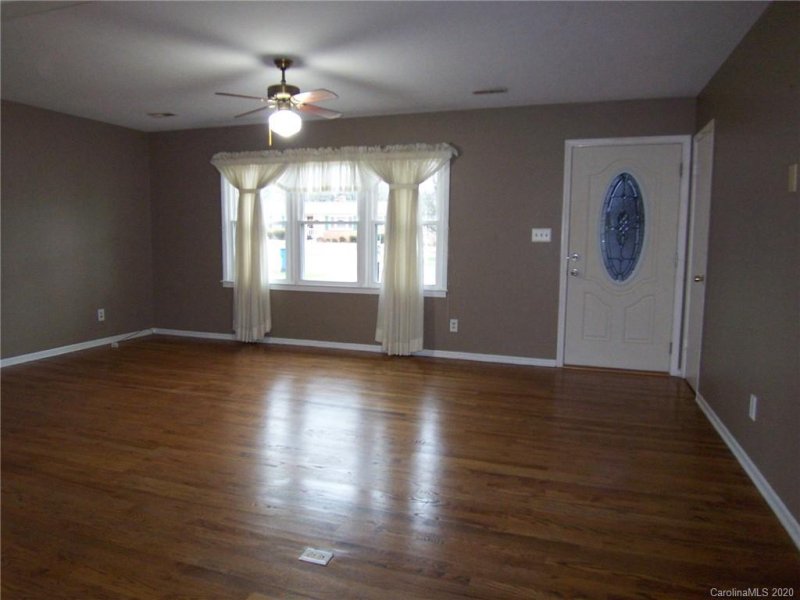 Property image 5 at 907 Main Street, Shelby, NC 28150