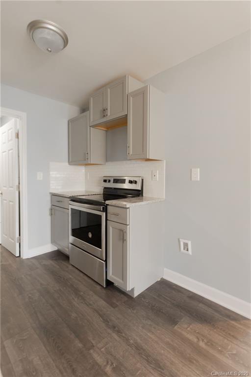 Property image 5 at 834 Wilbrown Circle, Charlotte, NC 28217