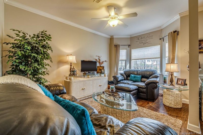 Property image 5 at 335 Valley Brook Lane, Concord, NC 28025