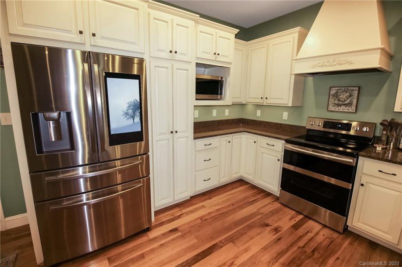 Property image 5 at 410 Timberland Drive, Marion, NC 28752