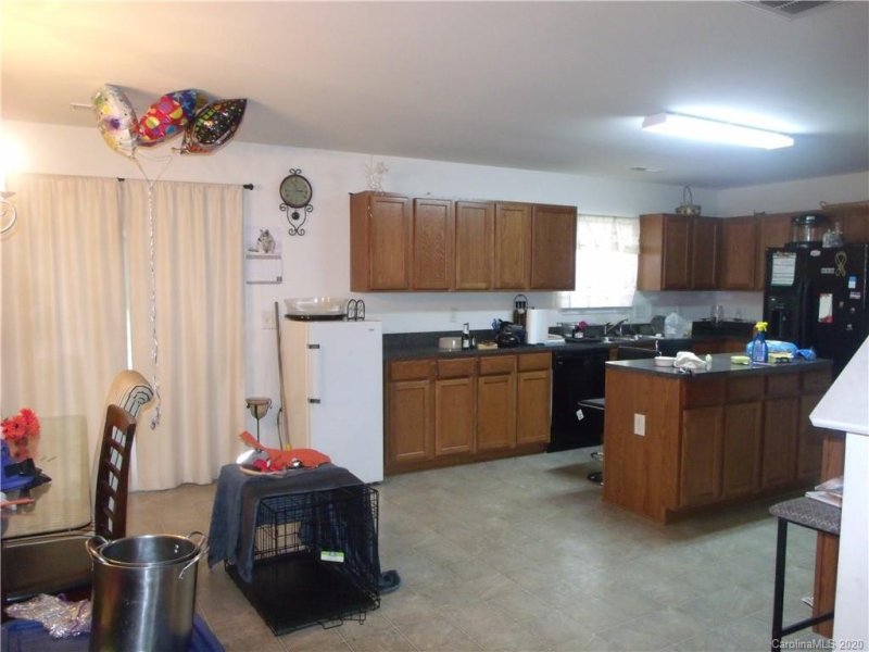 Property image 3 at 505 Gentle Breeze Lane, Rock Hill, SC 29730