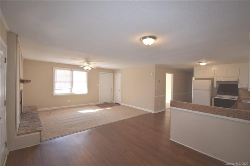 Property image 3 at 428 Stagecoach Road, Gastonia, NC 28052