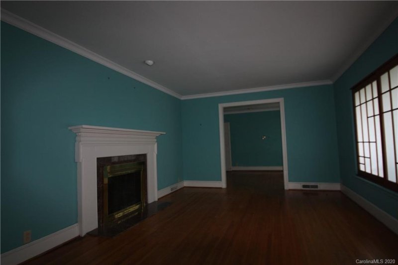 Property image 3 at 6000 Lansing Drive, Charlotte, NC 28270