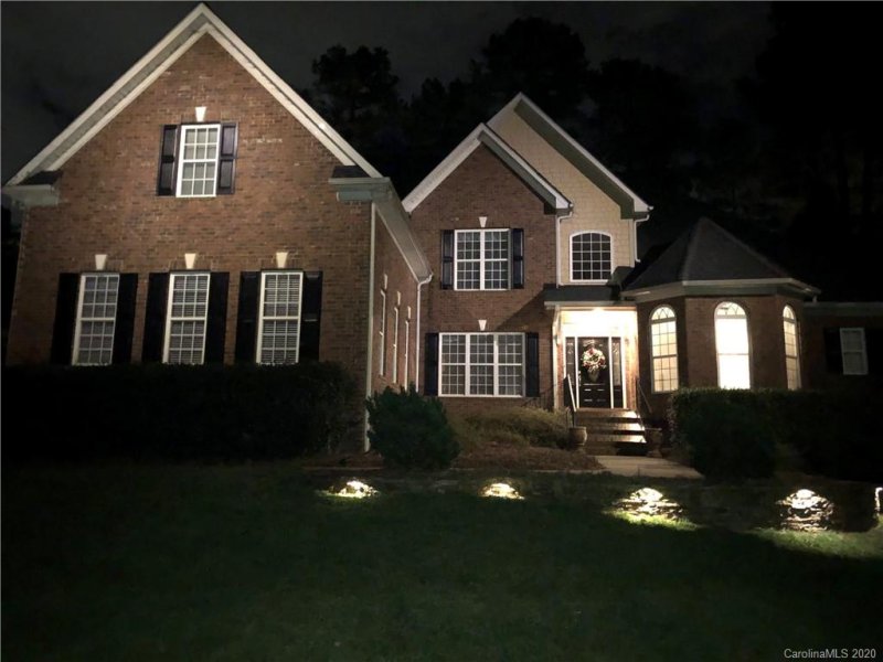 Property image 3 at 354 Riverwood Road, Mooresville, NC 28117