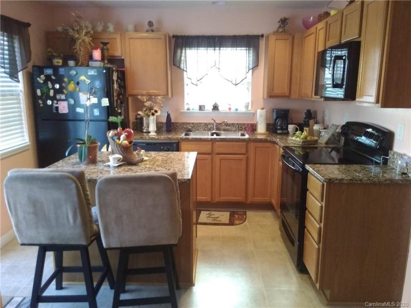 Property image 5 at 3430 Broadwick Street, Charlotte, NC 28213