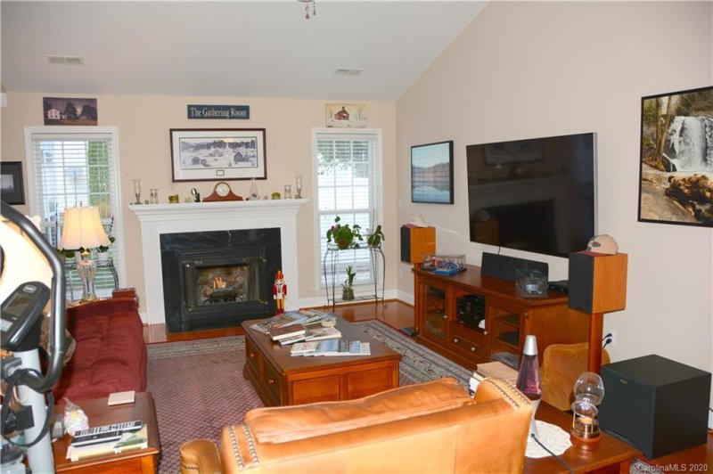 Property image 3 at 12 Sand Pebble Court, Fletcher, NC 28732