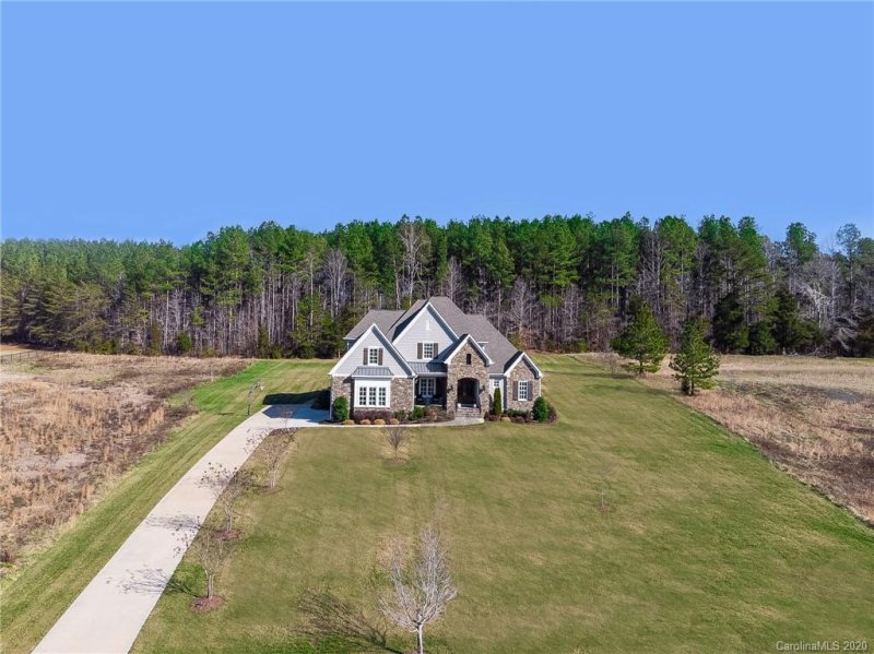 Property image 2 at 798 Pinnacle Drive, Iron Station, NC 28080