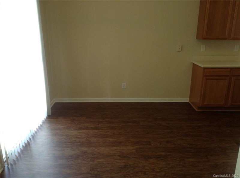 Property image 4 at 8425 Newfane Road, Charlotte, NC 28269