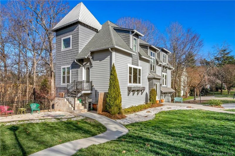 Property image 3 at 109 James Drew Court, Charlotte, NC 28270