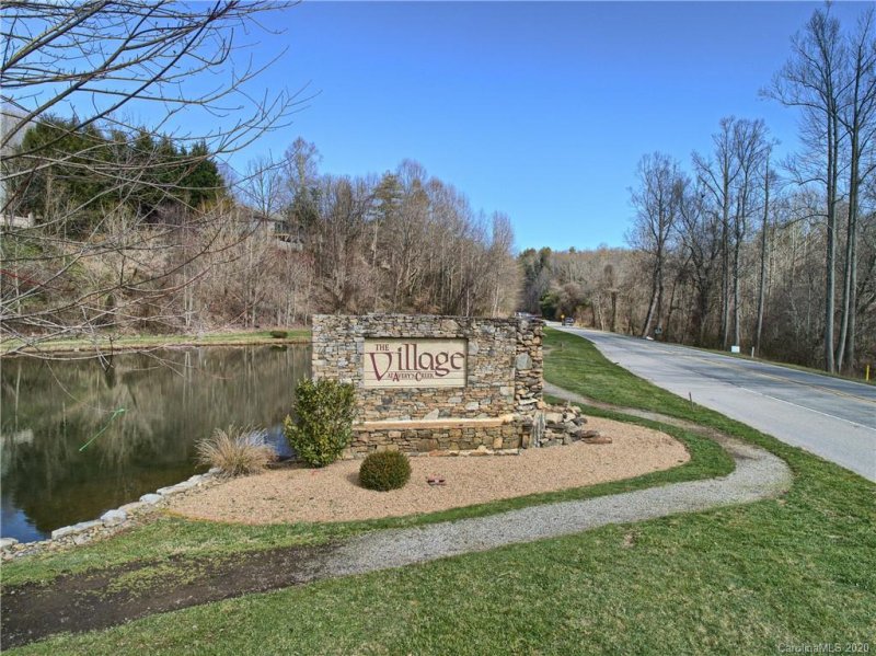 Property image 4 at 14 Turkey Toe Lane, Arden, NC 28704