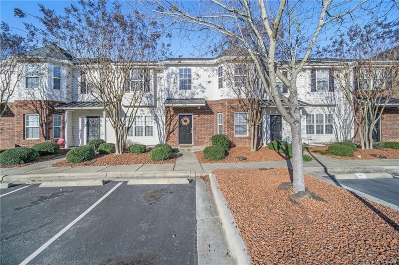 Property image 2 at 4143 Kenton Glenn Court, Concord, NC 28027