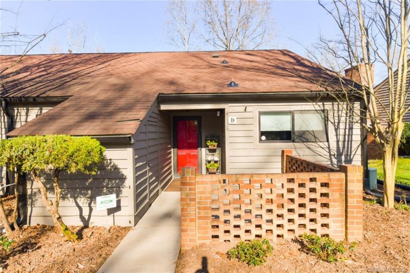 Property image 4 at 4136 Charlotte Highway, Lake Wylie, SC 29710