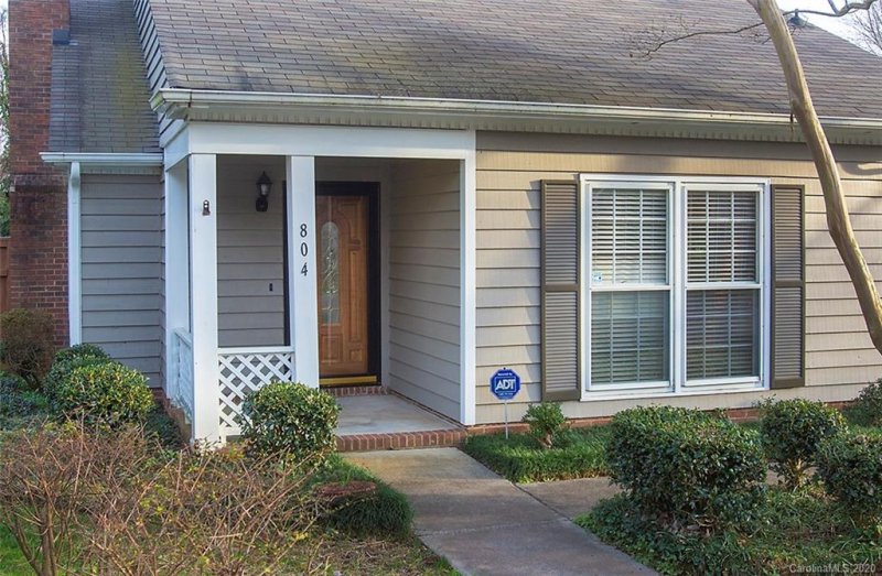 Property image 3 at 804 Bradford Woods Drive, Charlotte, NC 28209