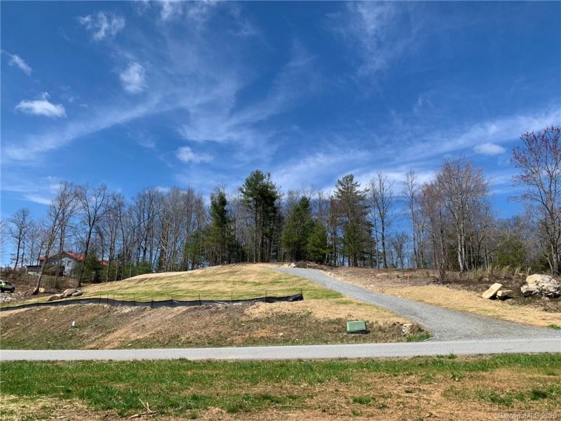 Property image 3 at 0 Crystal Heights Drive, Hendersonville, NC 28739