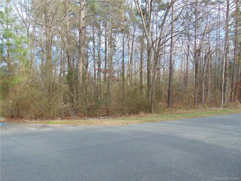 Property image 2 at 25 Oxfordshire Road, Waxhaw, NC 28173