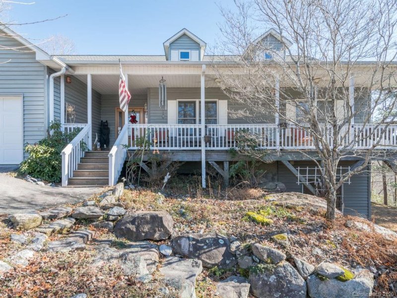 Property image 3 at 300 Moon Circle, Brevard, NC 28712