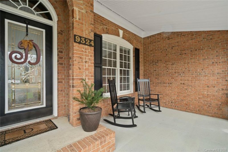 Property image 2 at 9324 Belmont Lane, Marvin, NC 28173