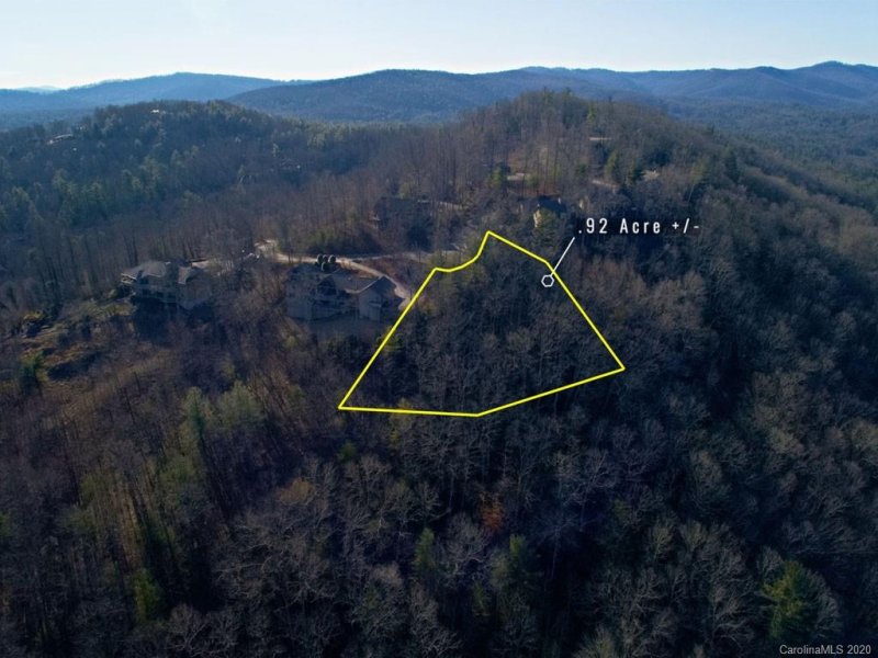 Property image 4 at 230 High Road Overlook, Hendersonville, NC 28739