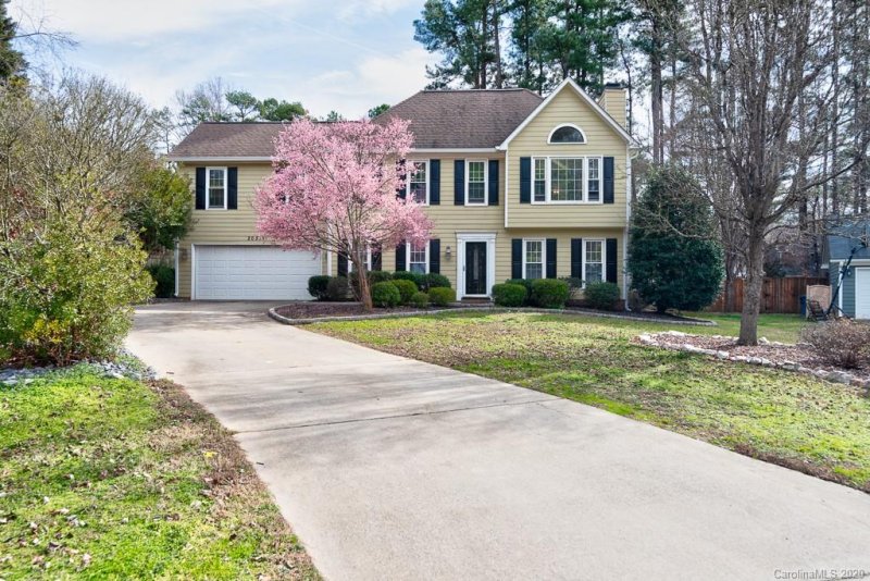 Property image 2 at 20512 Willow Pond Road, Cornelius, NC 28031