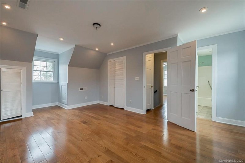 Property image 4 at 3715 Pauline Lane, Charlotte, NC 28216