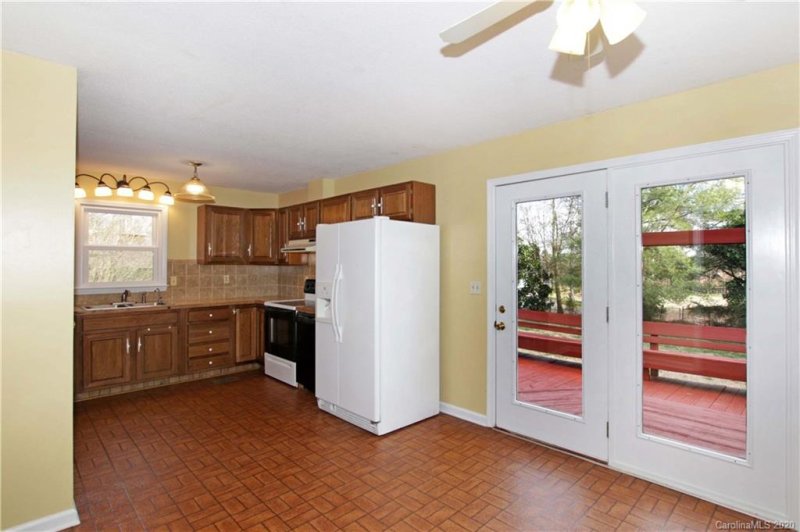 Property image 4 at 232 Sain Road, Statesville, NC 28625