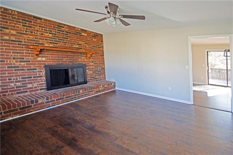 Property image 2 at 1779 Woodridge Circle, Hickory, NC 28602