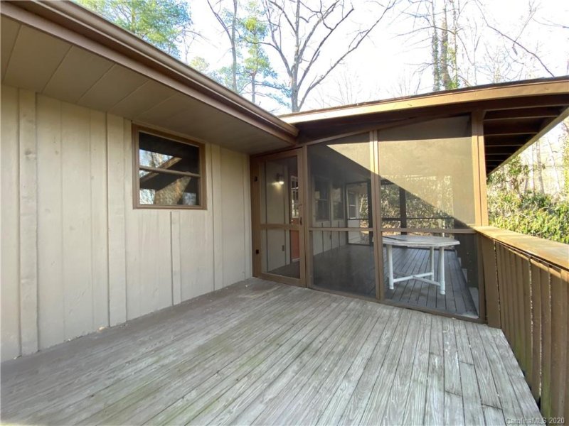 Property image 5 at 117 Bear Rock Road, Hendersonville, NC 28739