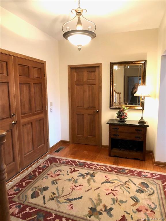 Property image 3 at 43 Deerwood Court, Sapphire, NC 28774