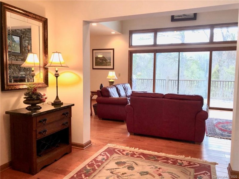 Property image 4 at 43 Deerwood Court, Sapphire, NC 28774