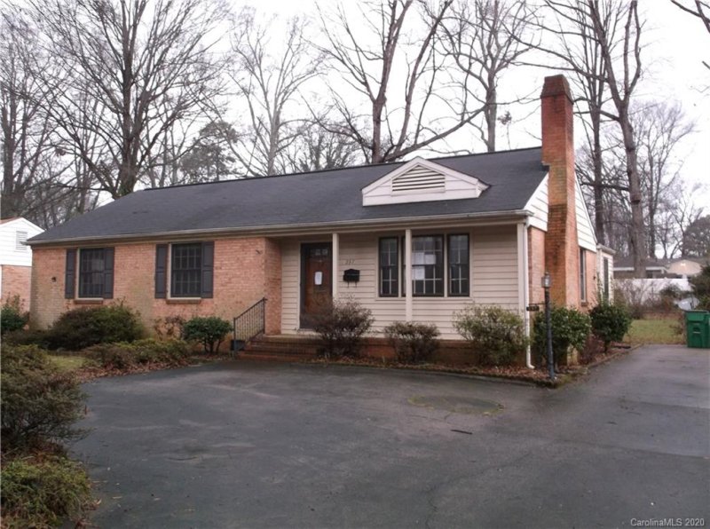 Property image 2 at 237 Seneca Place, Charlotte, NC 28210