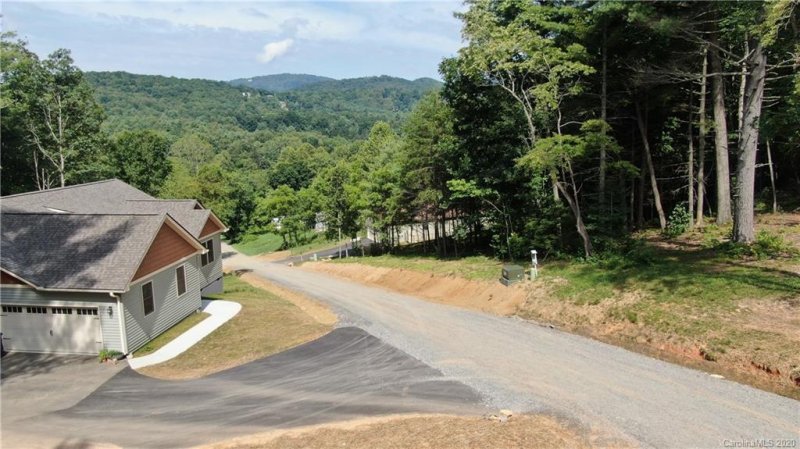 Property image 4 at 99999 Clay Street, Fairview, NC 28730