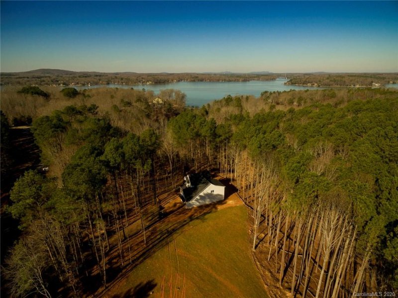 Property image 2 at 16432 Here At Last Lane, Charlotte, NC 28278