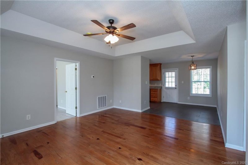 Property image 5 at 1053 Marietta Street, Charlotte, NC 28214