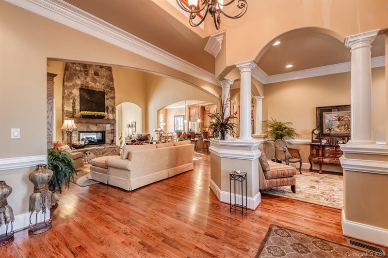 Property image 4 at 9003 Caliterra Drive, Matthews, NC 28104